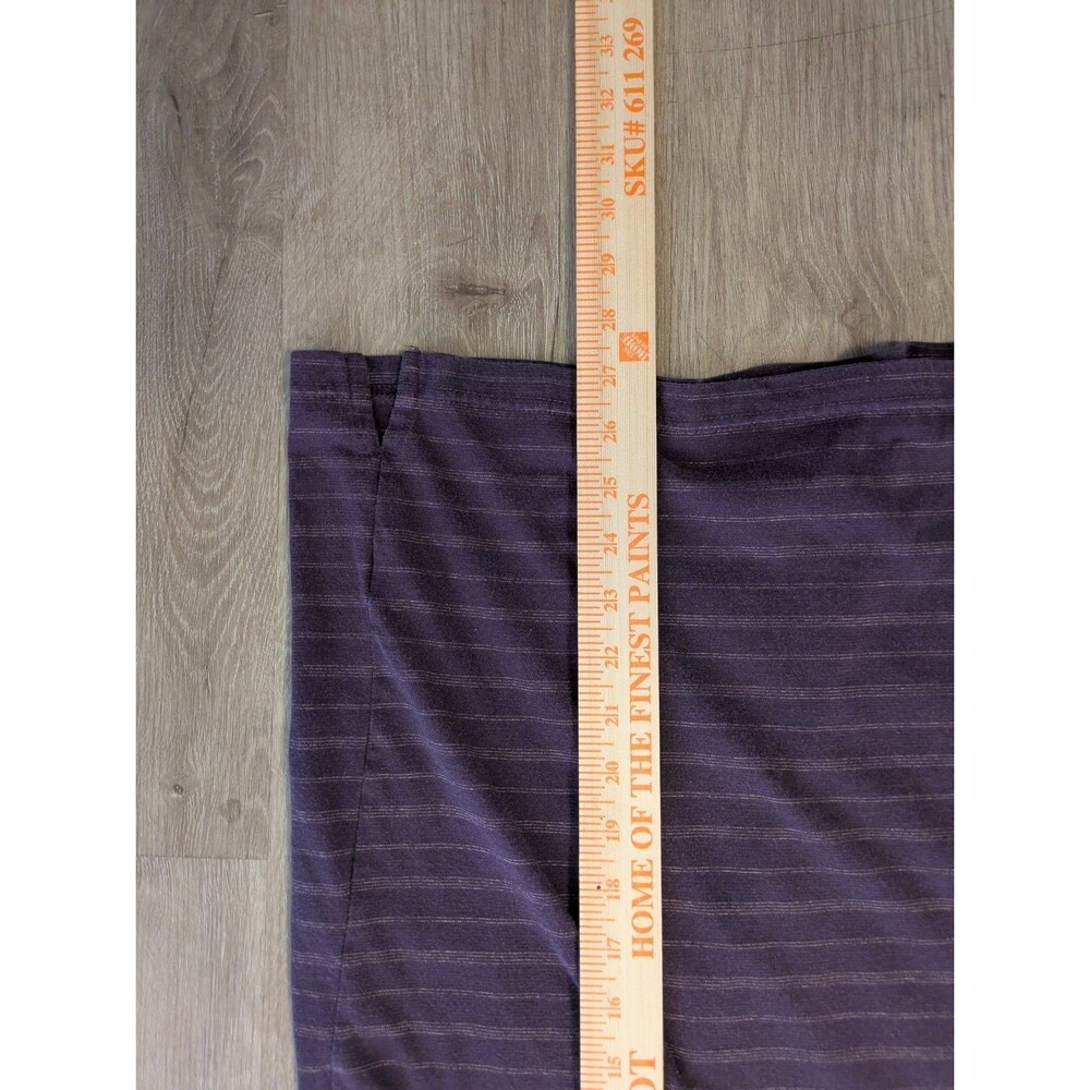 Van Heusen Mens XL Purple Striped Short Sleeve Polo Shirt side vents - Picture 3 of 6